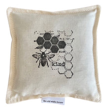 Load image into Gallery viewer, lavender sachet~ bee kind
